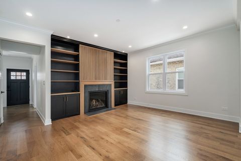 Tiny photo for 515 Highland Avenue, Oak Park, IL 60304 (MLS # 12553187)