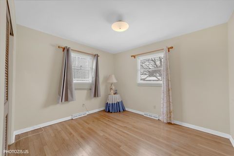 Tiny photo for 4707 Fairview Avenue, Downers Grove, IL 60515 (MLS # 12588967)