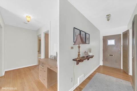 Tiny photo for 4707 Fairview Avenue, Downers Grove, IL 60515 (MLS # 12588967)