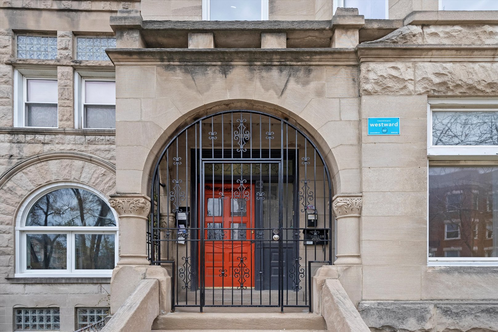 4615 S Vincennes Avenue