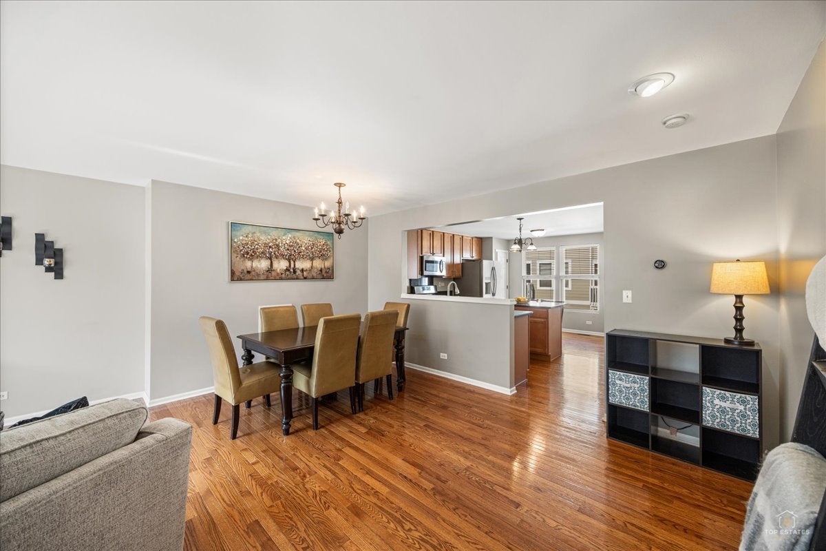 2517 Emily Lane