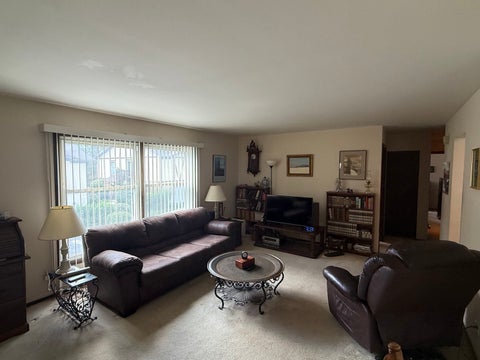 Tiny photo for 412 Saint Johns Road #A, Woodstock, IL 60098 (MLS # 12722286)