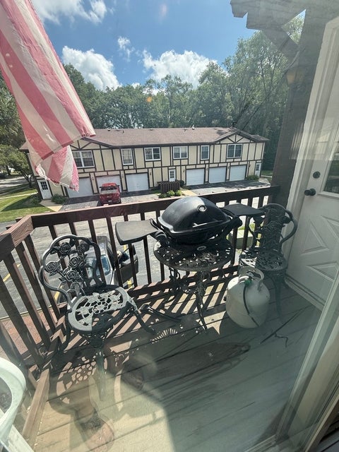 Tiny photo for 412 Saint Johns Road #A, Woodstock, IL 60098 (MLS # 12722286)