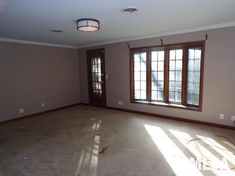 Tiny photo for 16 WILDWOOD Trail, Bettendorf, IA 52722 (MLS # QC4268495)