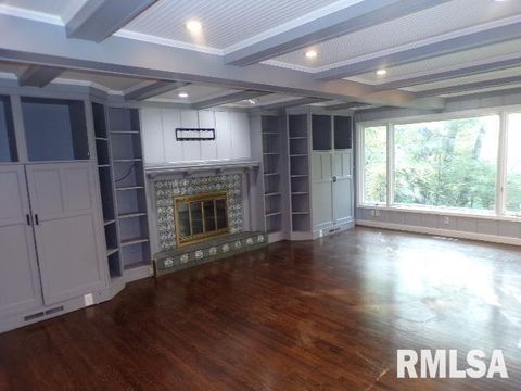 Tiny photo for 16 WILDWOOD Trail, Bettendorf, IA 52722 (MLS # QC4268495)