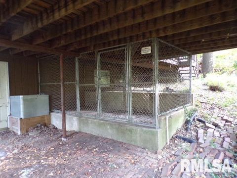 Tiny photo for 16 WILDWOOD Trail, Bettendorf, IA 52722 (MLS # QC4268495)