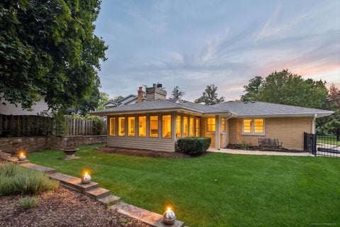Tiny photo for 677 Wingate Road, Glen Ellyn, IL 60137 (MLS # 12759297)