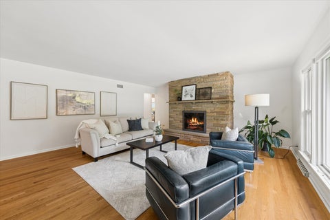 Tiny photo for 677 Wingate Road, Glen Ellyn, IL 60137 (MLS # 12759297)