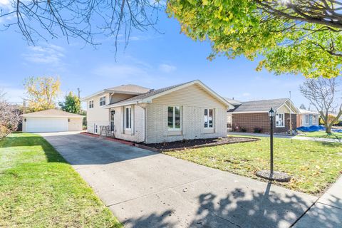 A home in Oak Lawn