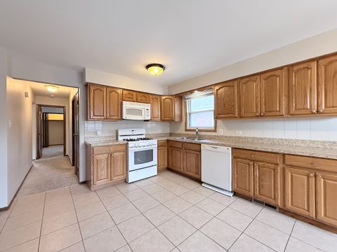 Tiny photo for 3711 213th Place, Matteson, IL 60443 (MLS # 12450504)