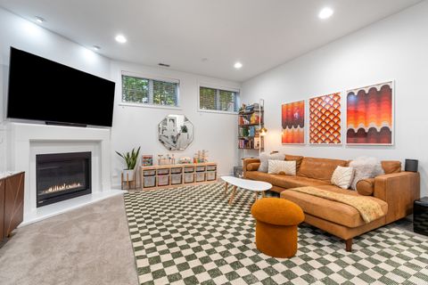 Tiny photo for 2131 W Dickens Avenue, Chicago, IL 60647 (MLS # 12631802)