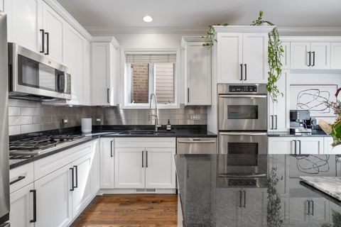 Tiny photo for 2131 W Dickens Avenue, Chicago, IL 60647 (MLS # 12631802)