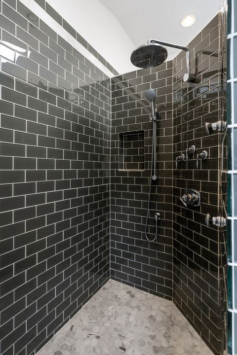 Tiny photo for 2131 W Dickens Avenue, Chicago, IL 60647 (MLS # 12631802)