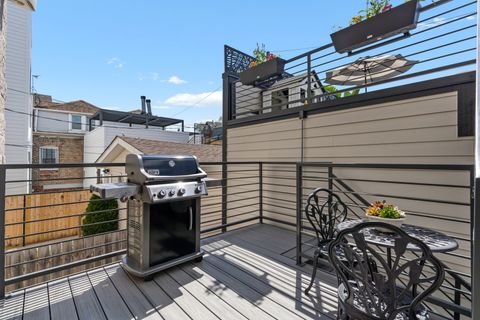 Tiny photo for 2131 W Dickens Avenue, Chicago, IL 60647 (MLS # 12631802)