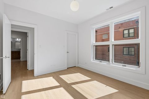 Tiny photo for 2144 W Schiller Street #E, Chicago, IL 60622 (MLS # 12611365)