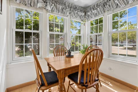 Tiny photo for 1230 S Wellington Court, Buffalo Grove, IL 60089 (MLS # 12648382)