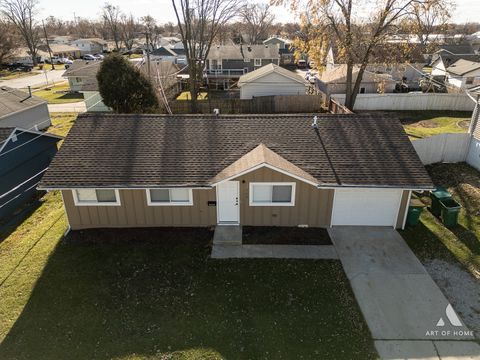 Tiny photo for 703 Yates Avenue, Romeoville, IL 60446 (MLS # 12524207)