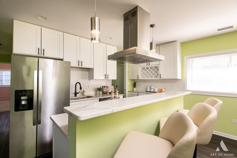 Tiny photo for 703 Yates Avenue, Romeoville, IL 60446 (MLS # 12524207)