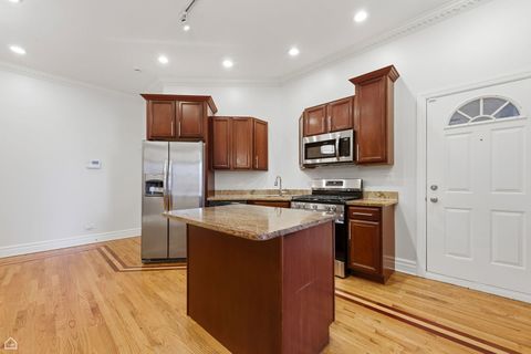 Tiny photo for 4852 S Prairie Avenue #2B, Chicago, IL 60615 (MLS # 12602661)