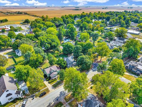 Tiny photo for 302 N Minier Avenue, Minier, IL 61759 (MLS # 12479144)