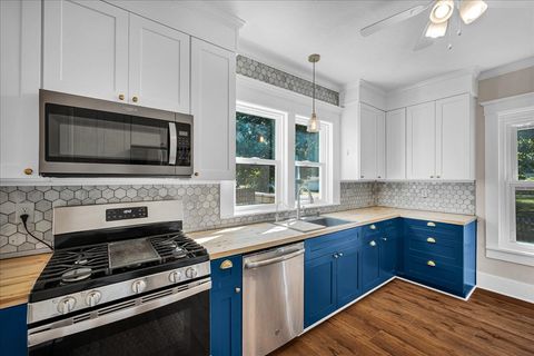 Tiny photo for 302 N Minier Avenue, Minier, IL 61759 (MLS # 12479144)