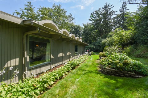 Tiny photo for 226 Beachview Lane, North Barrington, IL 60010 (MLS # 12716351)