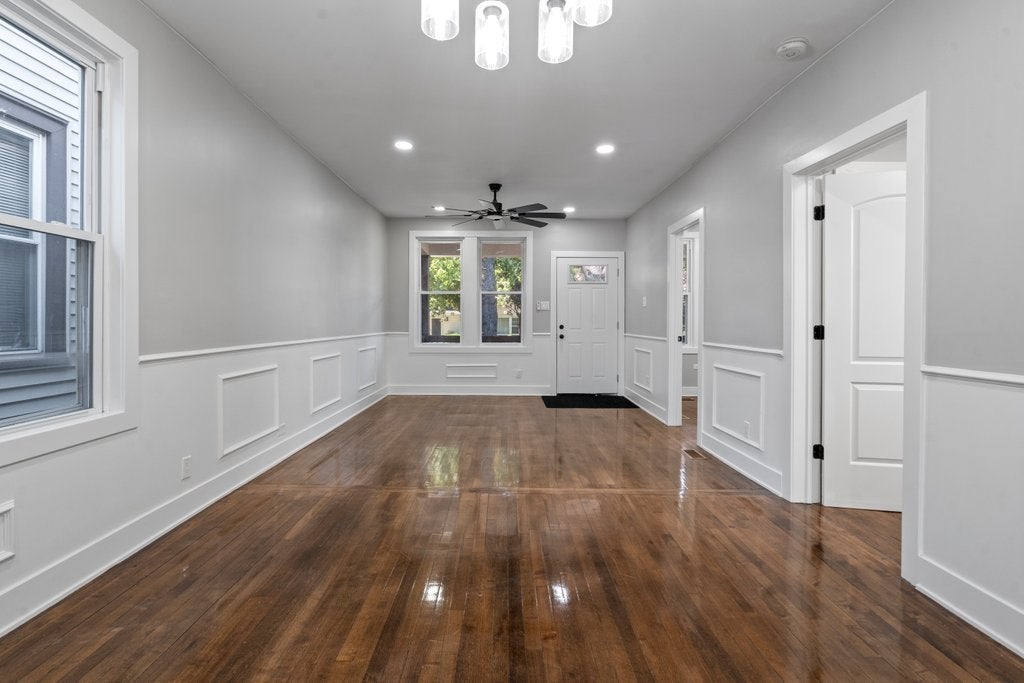 5110 W 31st Place