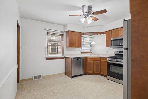 Tiny photo for 1104 N Prairie Avenue, Joliet, IL 60435 (MLS # 12774269)