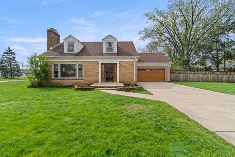 Photo of 853 Orange Street, Elgin, IL 60123 (MLS # 12598839)