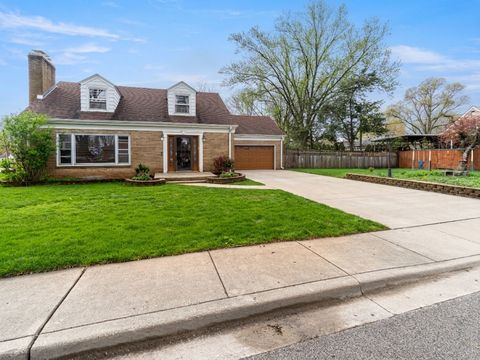 Tiny photo for 853 Orange Street, Elgin, IL 60123 (MLS # 12598839)