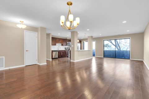 Tiny photo for 9242 Gross Point Road #310, Skokie, IL 60077 (MLS # 12547890)