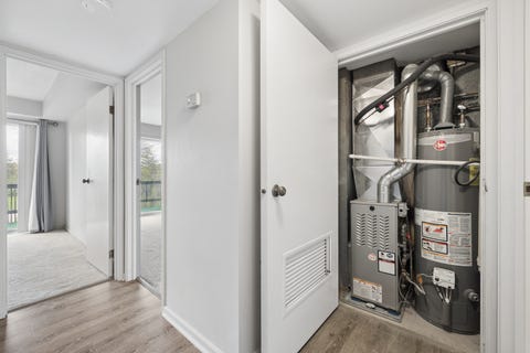 Tiny photo for 8025 Woodglen Lane #403, Downers Grove, IL 60516 (MLS # 12707796)