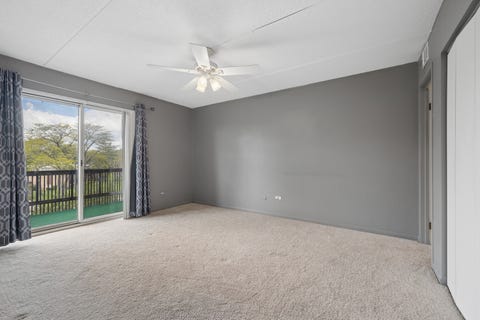 Tiny photo for 8025 Woodglen Lane #403, Downers Grove, IL 60516 (MLS # 12707796)