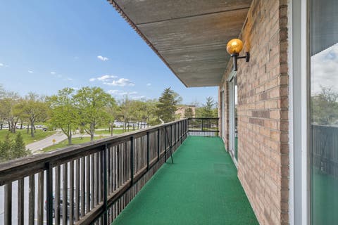 Tiny photo for 8025 Woodglen Lane #403, Downers Grove, IL 60516 (MLS # 12707796)