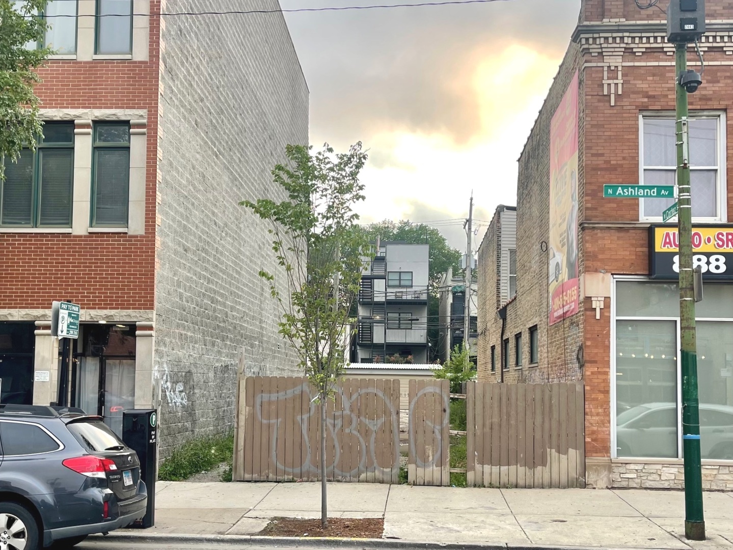 1028 N Ashland Avenue