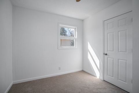 Tiny photo for 6420 N Ripley Street, Davenport, IA 52806 (MLS # 12582271)