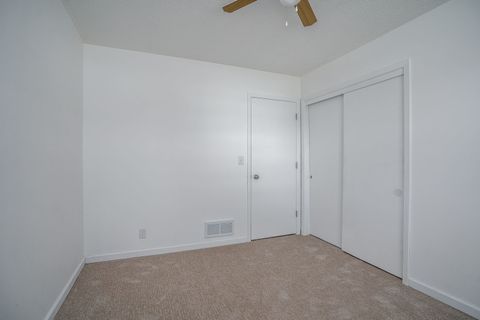 Tiny photo for 6420 N Ripley Street, Davenport, IA 52806 (MLS # 12582271)