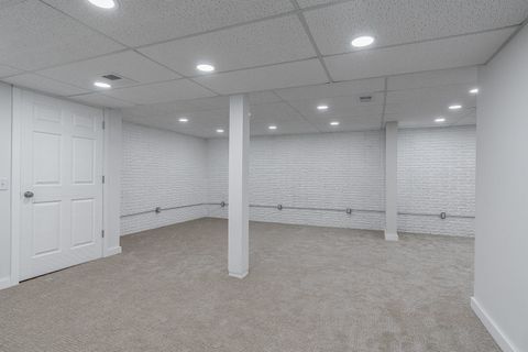 Tiny photo for 6420 N Ripley Street, Davenport, IA 52806 (MLS # 12582271)