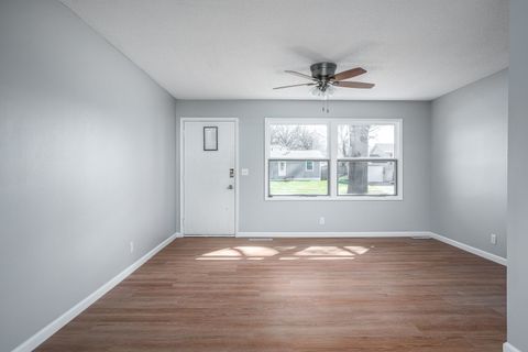 Tiny photo for 6420 N Ripley Street, Davenport, IA 52806 (MLS # 12582271)