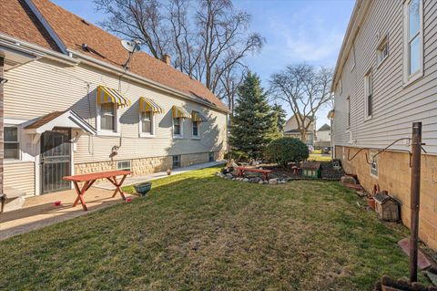 Tiny photo for 224 28th Avenue, Bellwood, IL 60104 (MLS # 12595228)