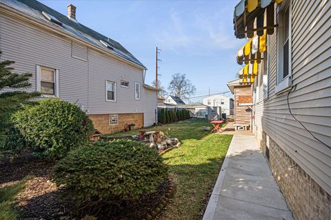 Tiny photo for 224 28th Avenue, Bellwood, IL 60104 (MLS # 12595228)