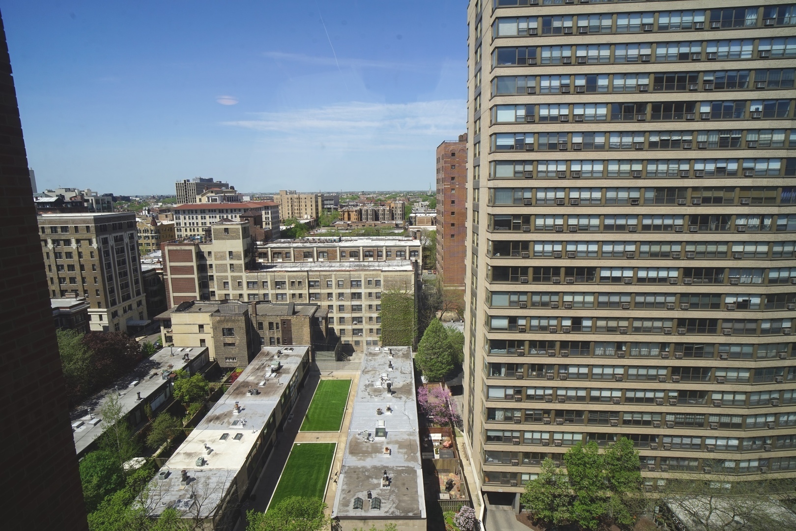 2909 N SHERIDAN Road 1401