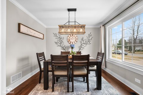 Tiny photo for 90 Arbor Avenue, Sugar Grove, IL 60554 (MLS # 12586025)