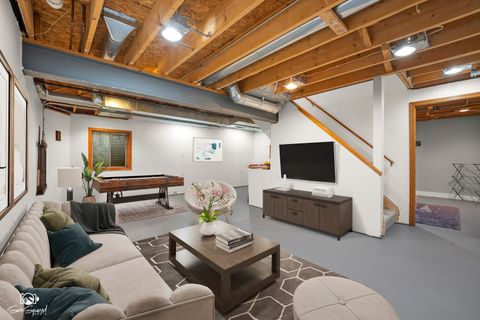 Tiny photo for 90 Arbor Avenue, Sugar Grove, IL 60554 (MLS # 12586025)