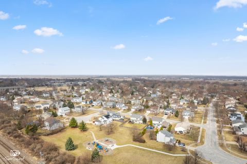 Tiny photo for 90 Arbor Avenue, Sugar Grove, IL 60554 (MLS # 12586025)