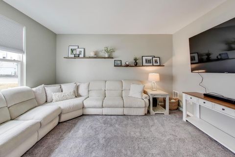 Tiny photo for 3314 Trillium Circle, Rolling Meadows, IL 60008 (MLS # 12574296)
