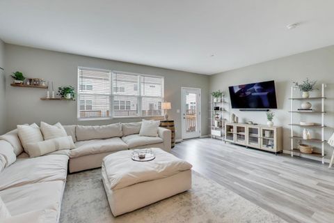 Tiny photo for 3314 Trillium Circle, Rolling Meadows, IL 60008 (MLS # 12574296)