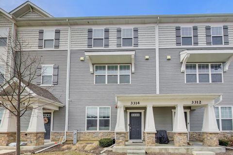 Photo of 3314 Trillium Circle, Rolling Meadows, IL 60008 (MLS # 12574296)