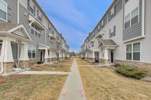 Tiny photo for 3314 Trillium Circle, Rolling Meadows, IL 60008 (MLS # 12574296)