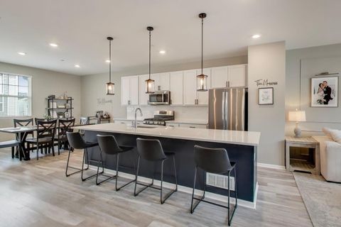 Tiny photo for 3314 Trillium Circle, Rolling Meadows, IL 60008 (MLS # 12574296)